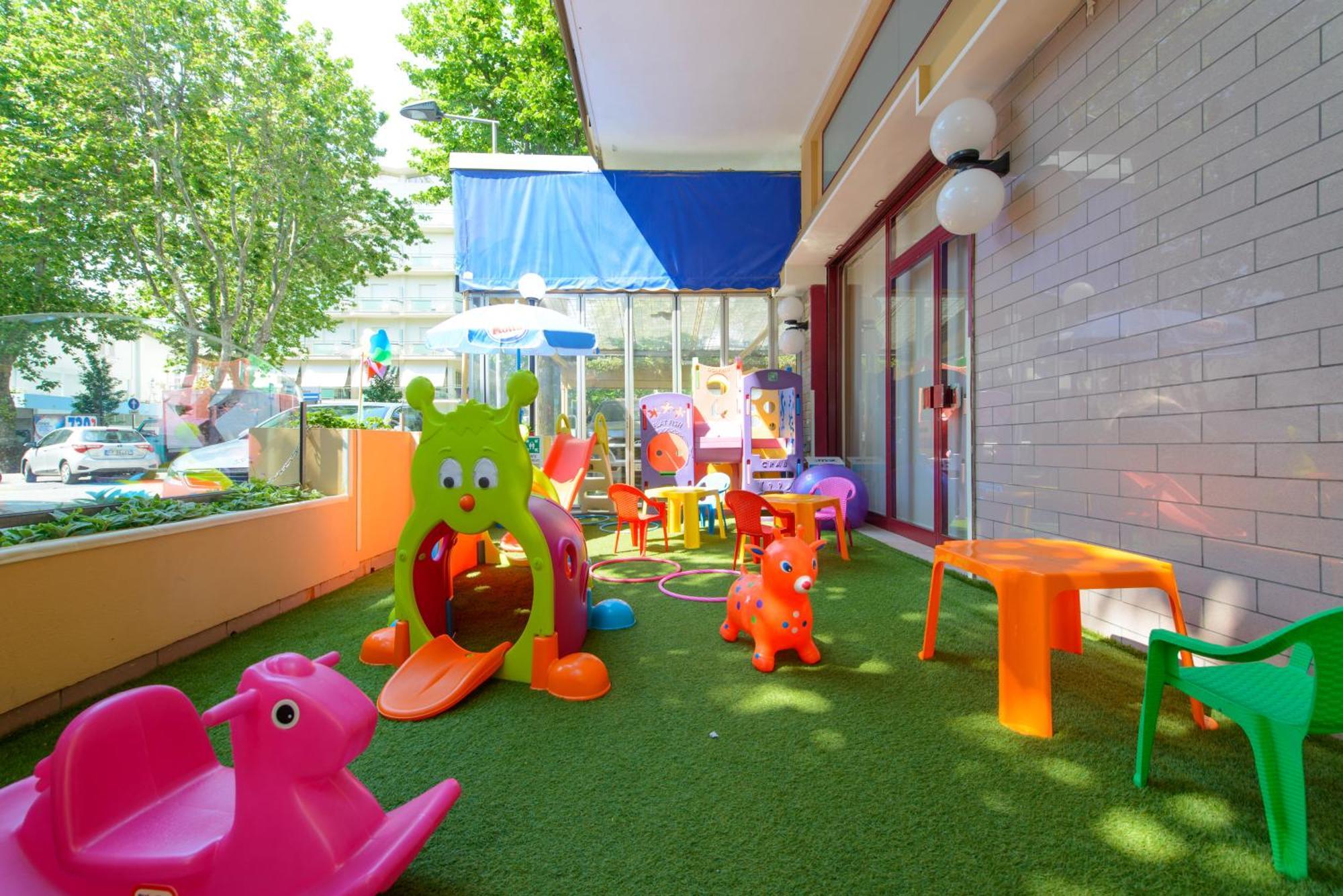 Hotel Colorado Rimini Extérieur photo